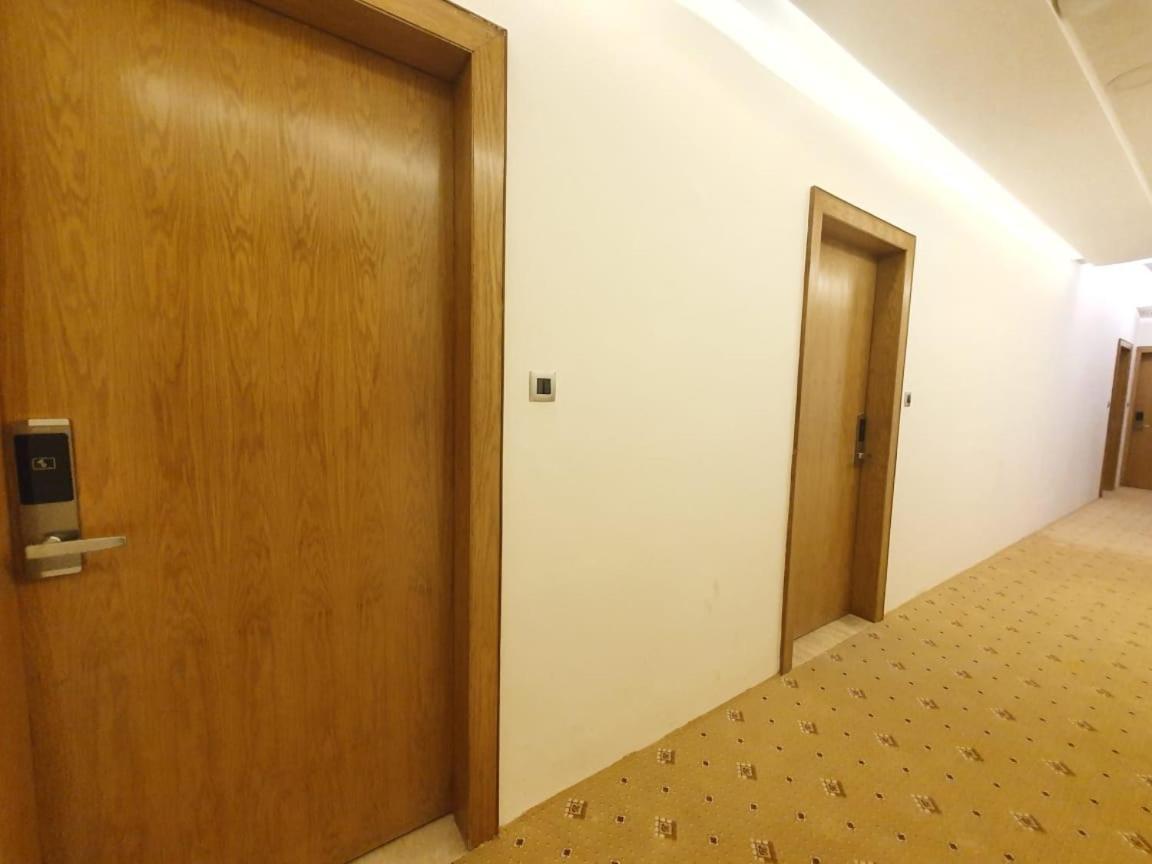The Moziac Hotel 괄리오르 외부 사진