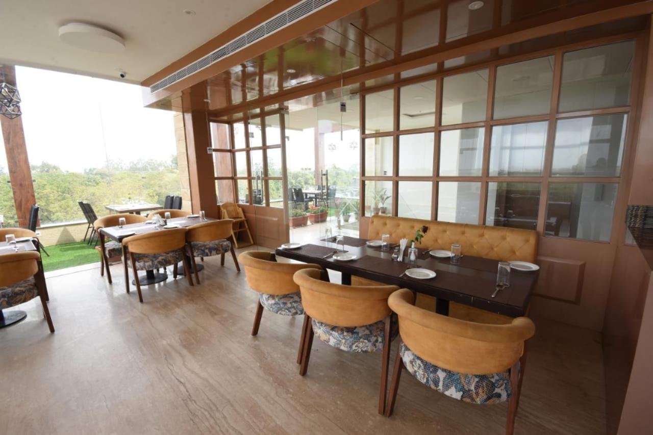 The Moziac Hotel 괄리오르 외부 사진